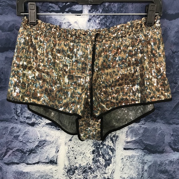 Victoria's Secret Pants - Victoria’s Secret Lined Sequin Coverup Shorts🦋